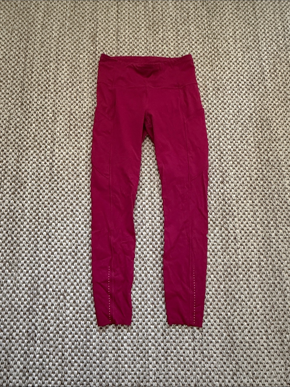 lululemon athletica magenta workout leggings